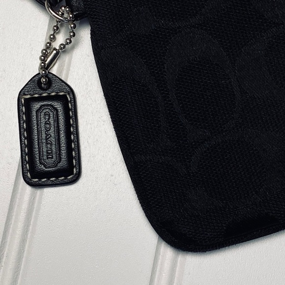COACH | Black Monogram Wristlet-New - Picture 2 of 7